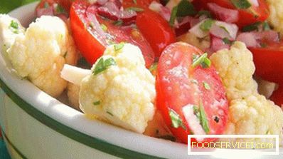 Salata od karfiola s paradajzom